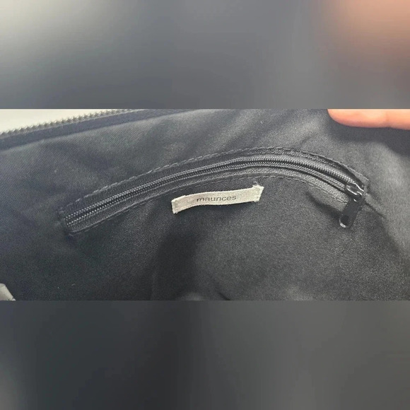 Maurices Red & Black Buffalo Plaid Toiletry Cosmetic Case-NWOT - Picture 11 of 13